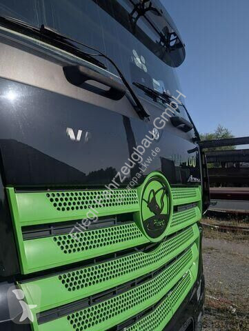 Cabeza tractora Mercedes 1851 LSnRL