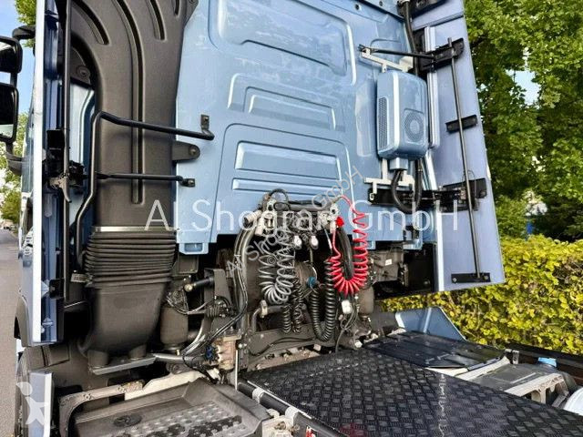 Trekker Renault T520 HIGH/Standklima/Eud6/354tkm