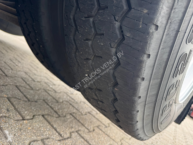 Cabeza tractora Volvo 750 6x2 Retarder Globe XL