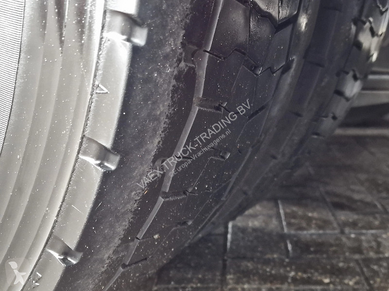 Cabeza tractora Volvo 13500 XL Aero - I...