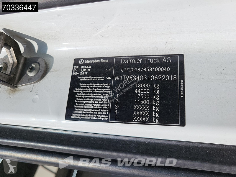 Tahač Mercedes 1845 4X2 StreamSpace Retarder...