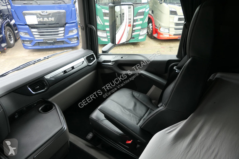 Tractor Scania