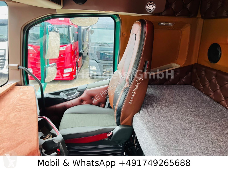 Ťahač Volvo Globe BL...