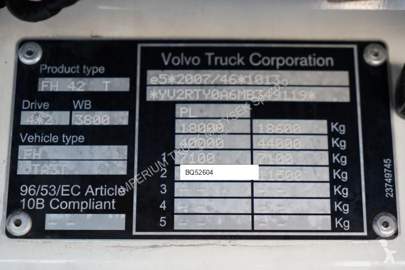 Влекач Volvo FH 460 / LOW DECK / MEGA / I-PARK...