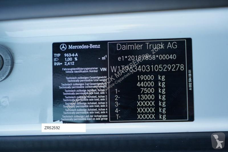 Влекач Mercedes ACTROS 18 48 / MP5 / GIGA SPACE...