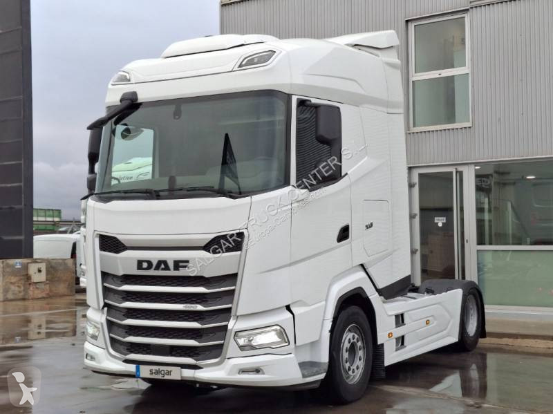 Cap tractor DAF 480 FT