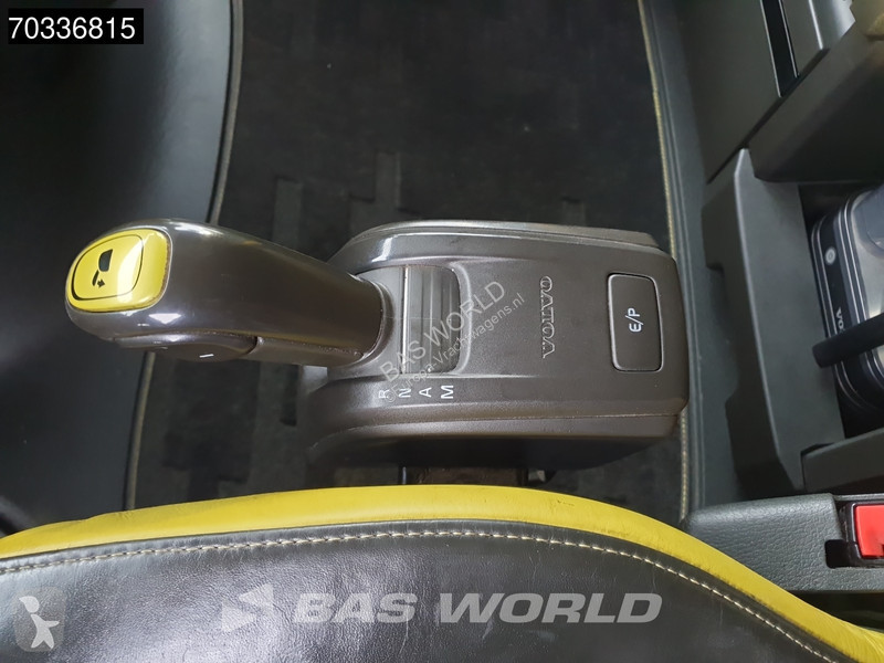 Volvo 750 6X2 Retarder Full-Air 2x Tanks...