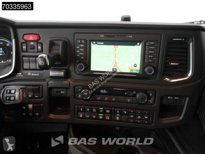 Scania R 590 6X2 V8 Retarder iftachse Full-Air...