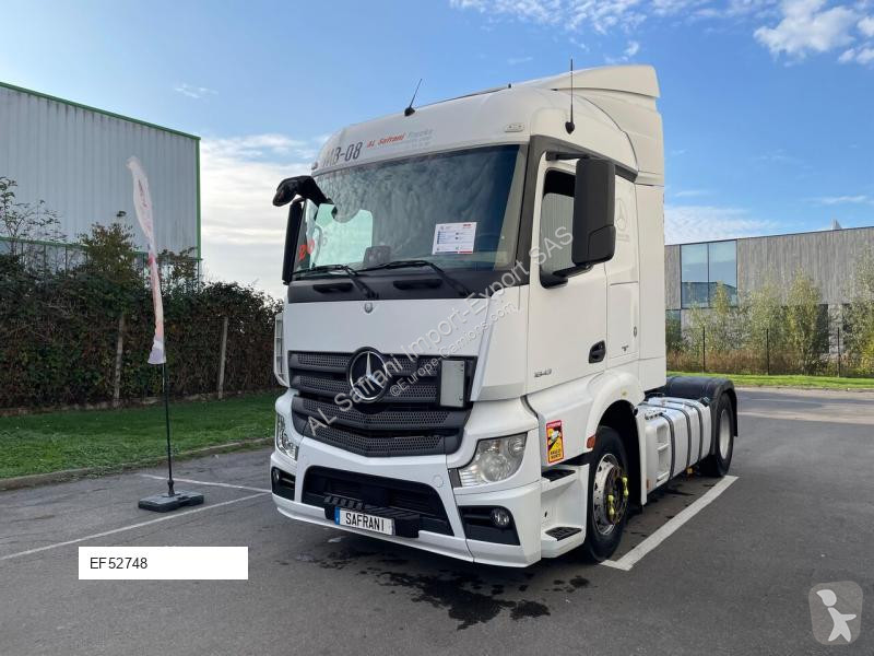 Traktor Mercedes 1843