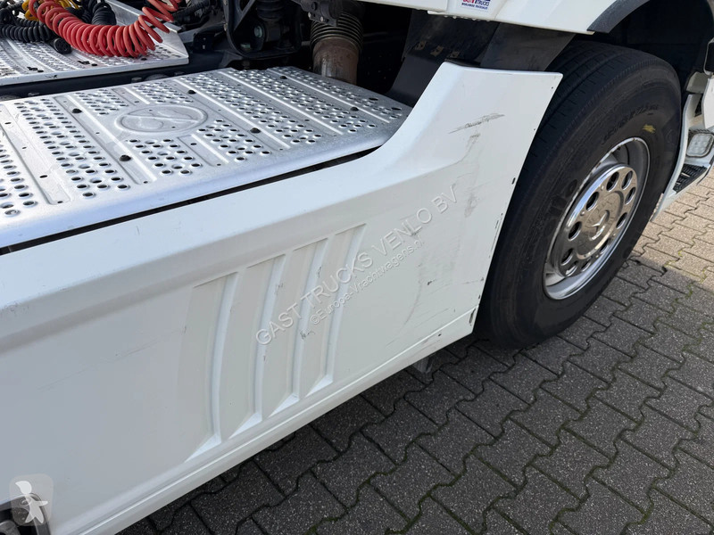 Mercedes 1942 Full Spoiler 2 Tank *NL-Truck*...