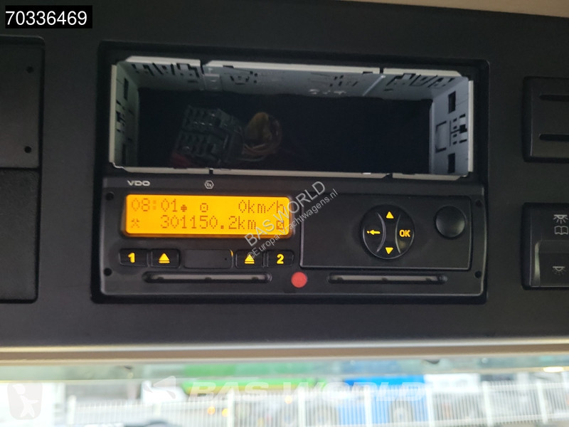 Mercedes 1840 4X2 StreamSpace Retarder tractor...