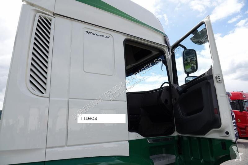 Tractor Volvo XF 480