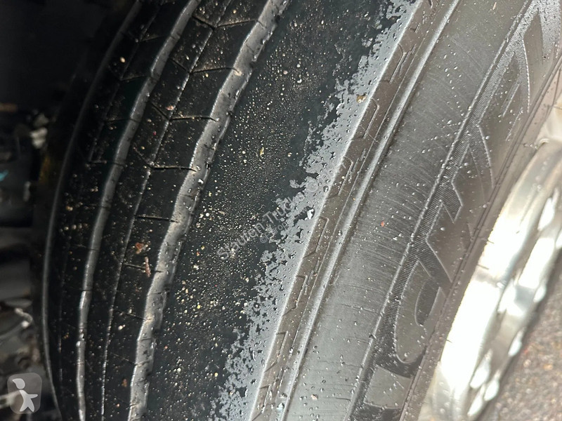Tahač Volvo 500 SZM Globe Kipphydraulik...