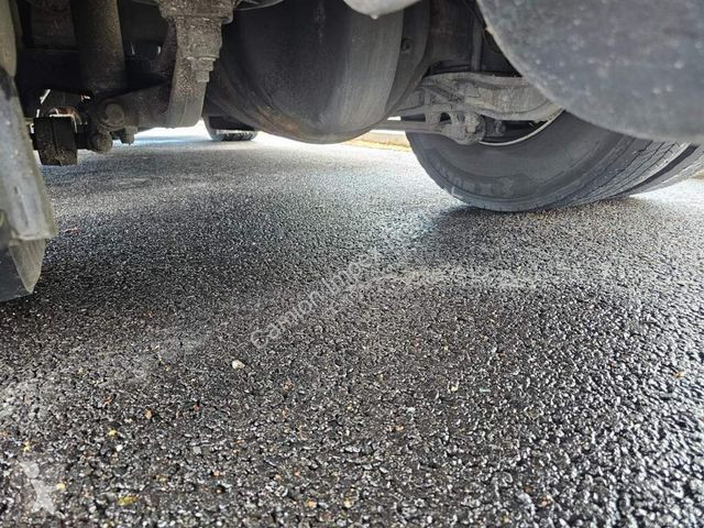 Trattore Stradale Iveco 460 CNG, 2 Kreis-Hydr.,...