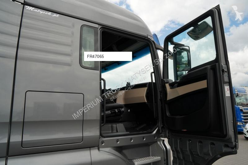 Tahač MAN TGX 18.500 / RETARDER / PEŁNY ADR /...