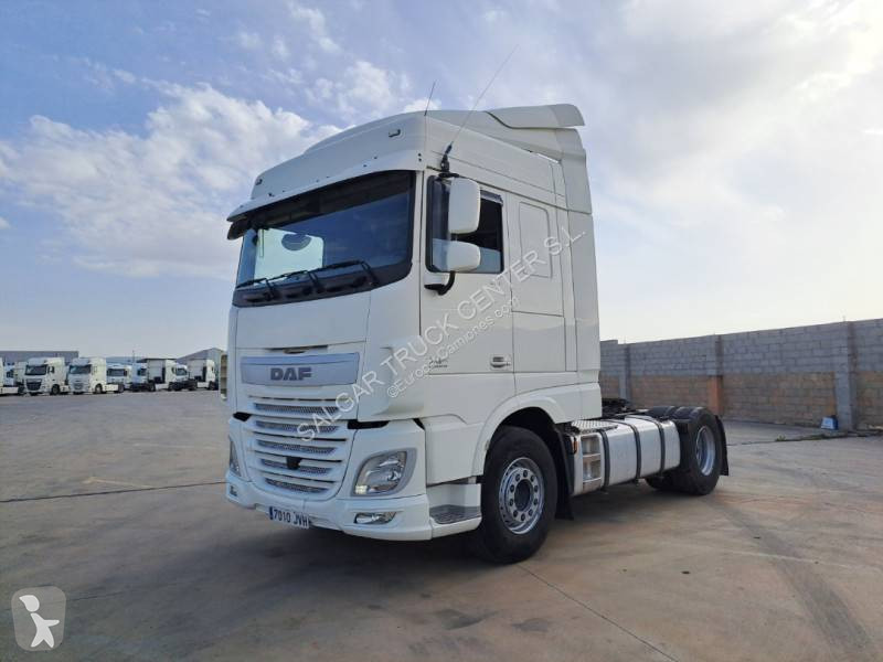 Traktor DAF