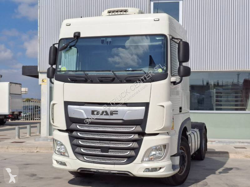 Traktor DAF