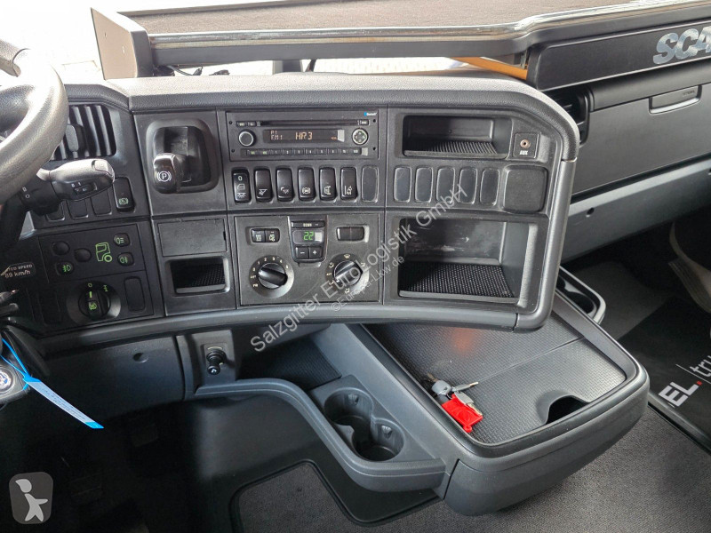 جرار Scania R 410 4X2MNA / Retarder / PTO /...