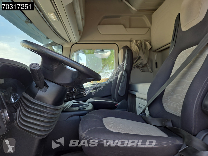 جرار Ford F-Max 500 4X2 Hydraulic Standklima...