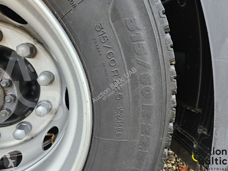 Traktor Renault D Wide