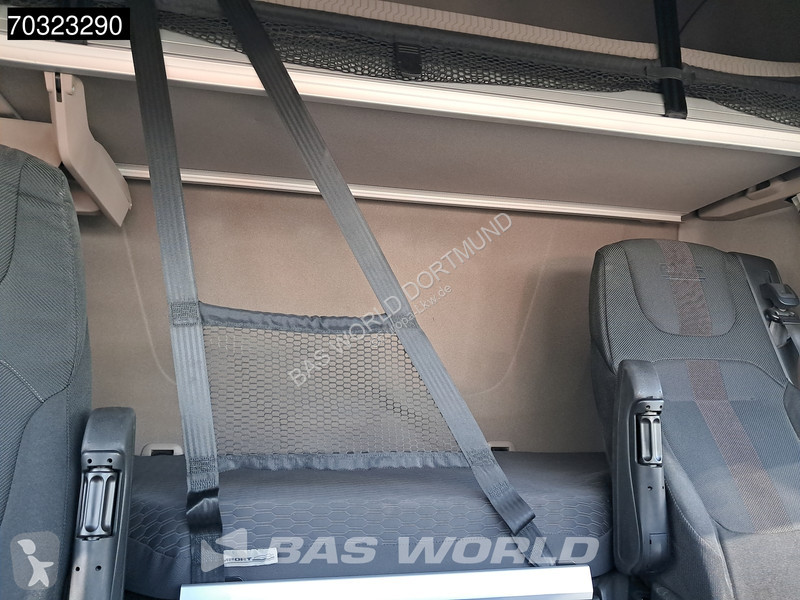 Cabeza tractora DAF XF  4X2 Retarder 2xTanks...