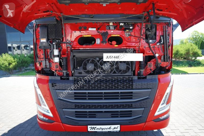 Cap tractor Volvo FH 500
