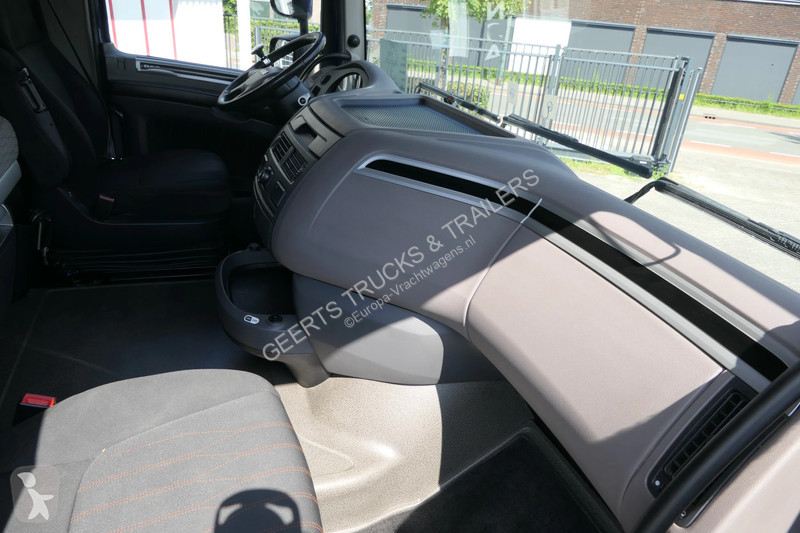 Trekker DAF XF  | Intarder | 2 Tanks | 517050Km...