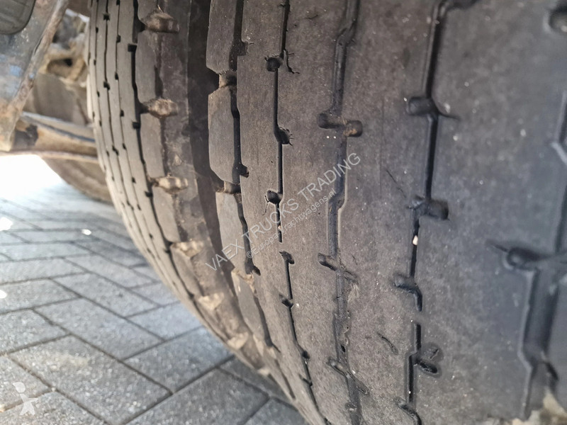 جرار Volvo 460 EEV - 6X2 - manual - stand clima...