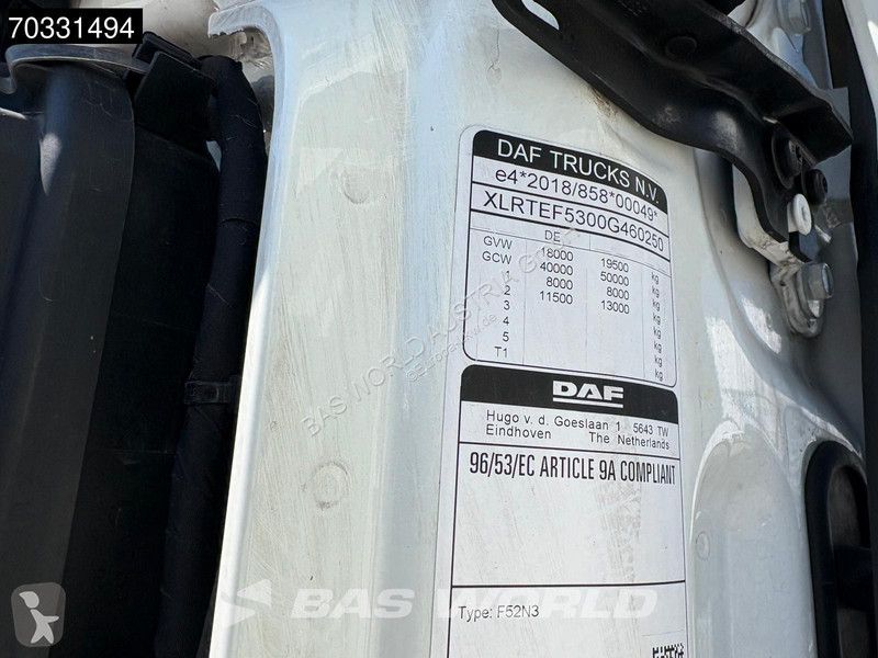 جرار DAF + 530 4X2 Retarder 2x Tanks Standklima...