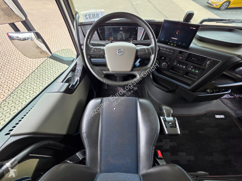 جرار Volvo 500 | 6E | Teilledersitze |...