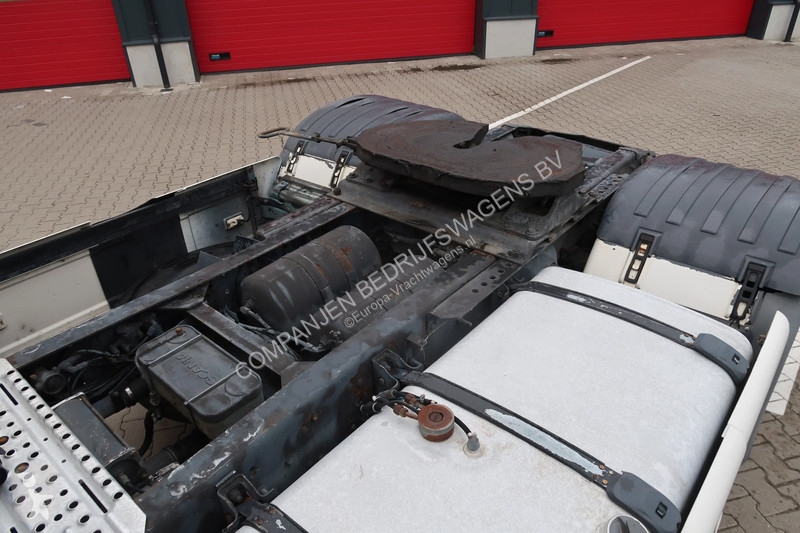 جرار Scania R144 LA 4X2 NA