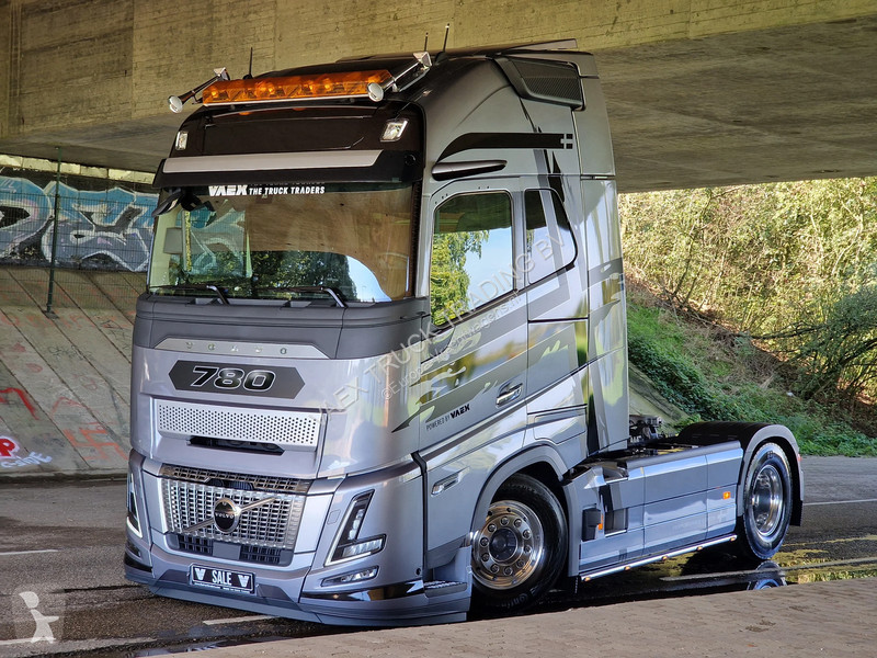 Nyergesvontató Volvo 16780 Globetrotter XL Aero...