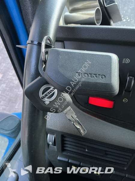 Ciągnik siodłowy Volvo 500