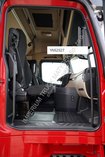 Тягач Mercedes ACTROS 1845 / MP5