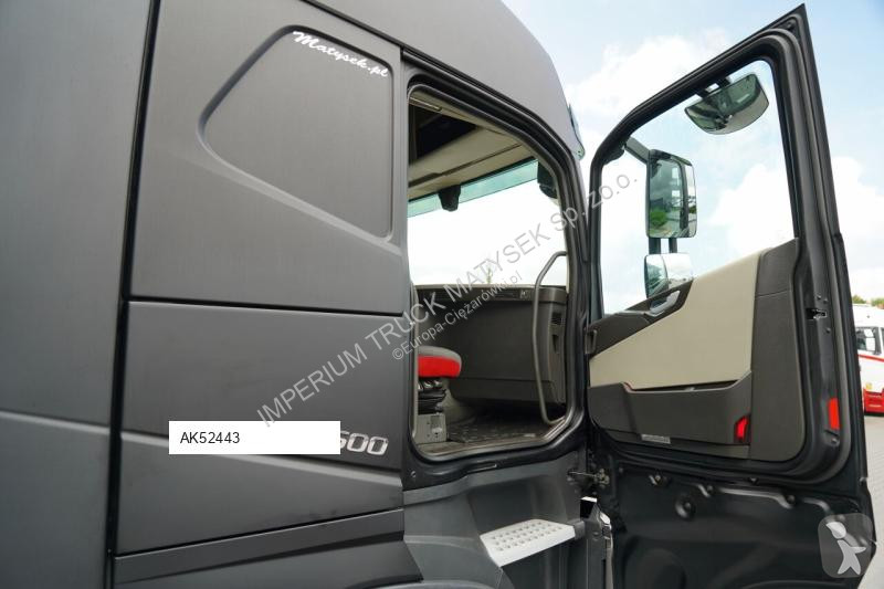 Тягач Volvo FH 500