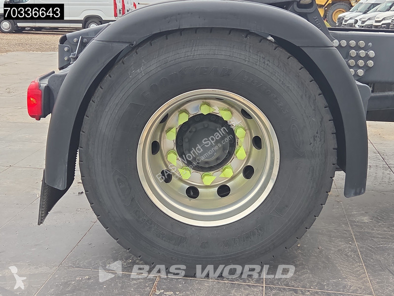 جرار Scania 4X2 Retarder 2x Tanks ITV 06-2027...