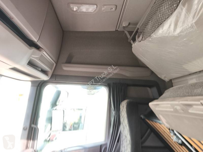 جرار Scania 500