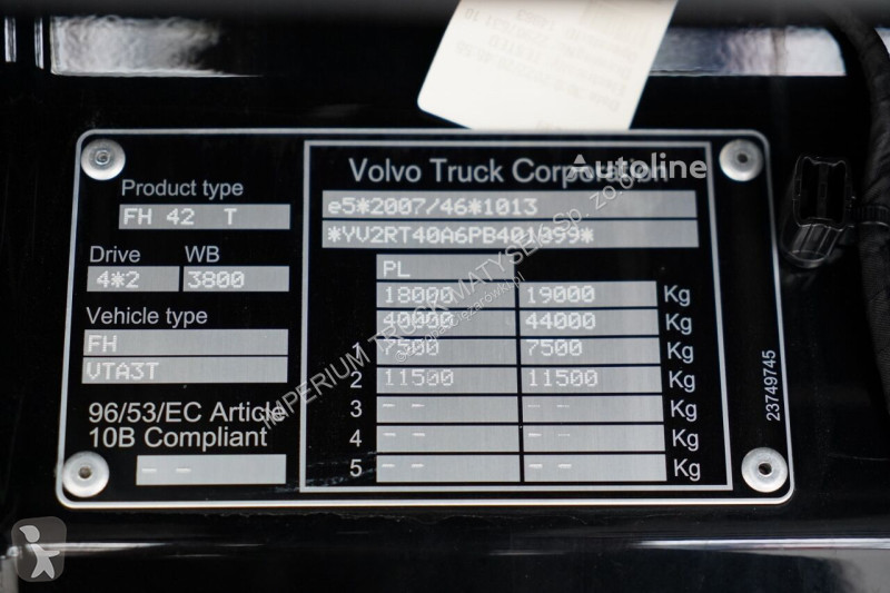 Влекач Volvo FH 500 / XXL / RETARDER / LOWDECK...