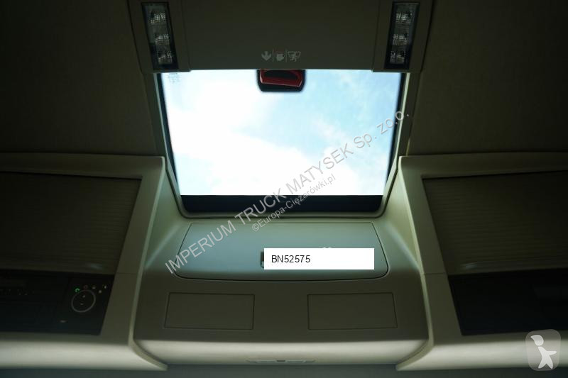 جرار Volvo