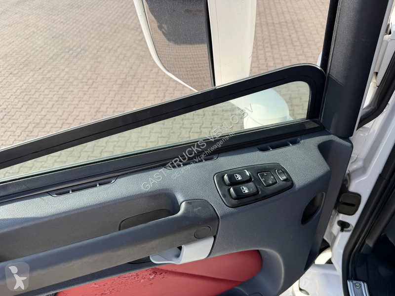 Scania 520 V8 6x2 Boogie Full Air etarder *710...