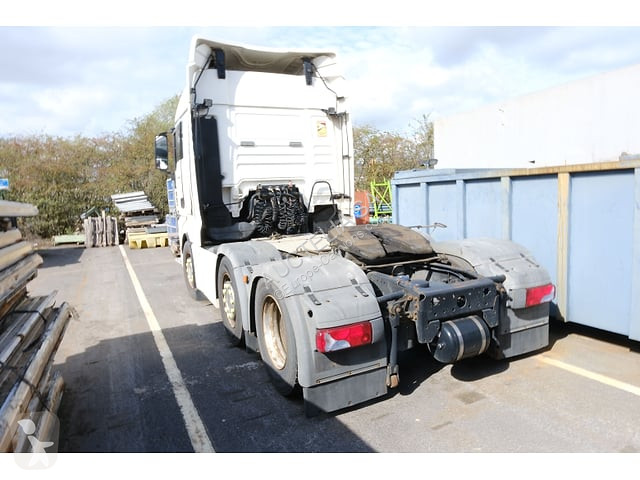 MAN TGX26.480 tractor unit