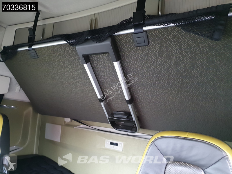 Volvo 750 6X2 Retarder Full-Air 2x Tanks...