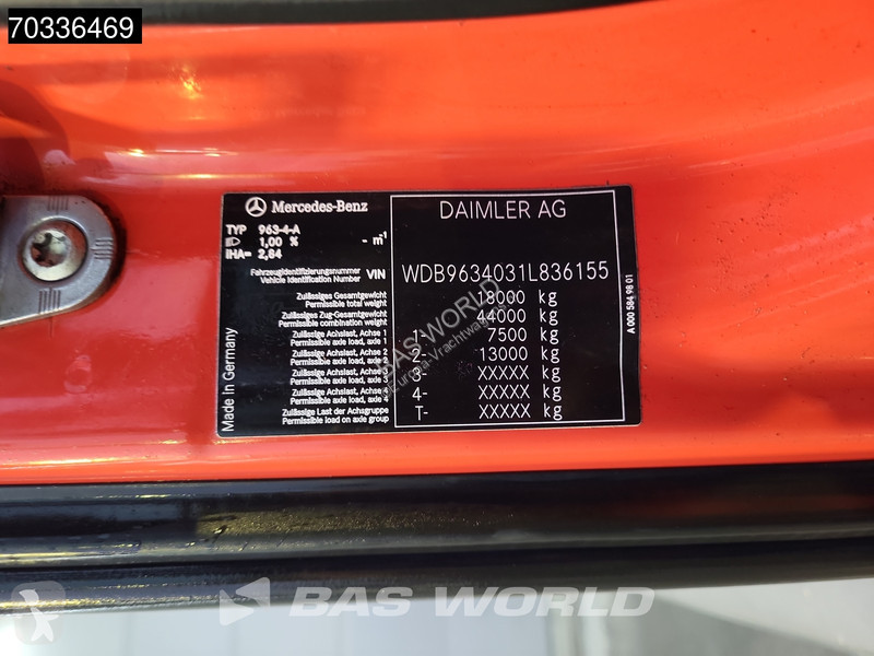 Mercedes 1840 4X2 StreamSpace Retarder tractor...