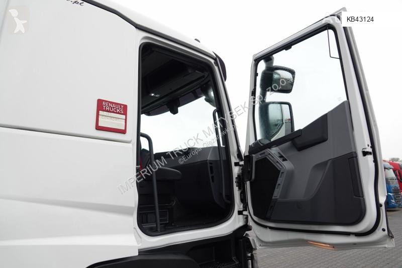 Traktor Renault T 480