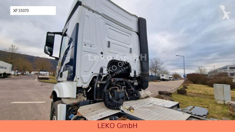 Traktor Mercedes 4x4 Euro 6 Kipphydraulik