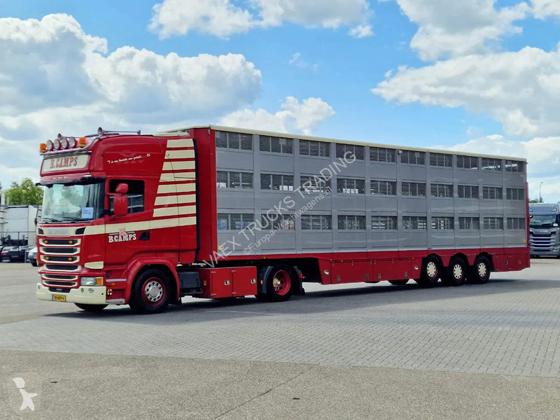 Vrachtwagencombinatie Scania + 3 deck livestock...