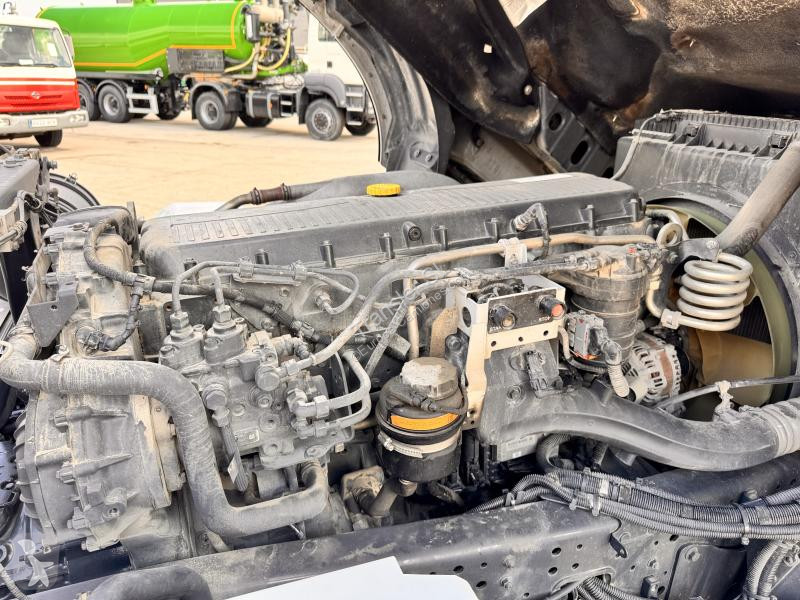 Tracteur Iveco  AS.440 ST/P