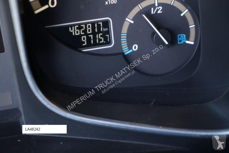 جرار Mercedes ACTROS 1842