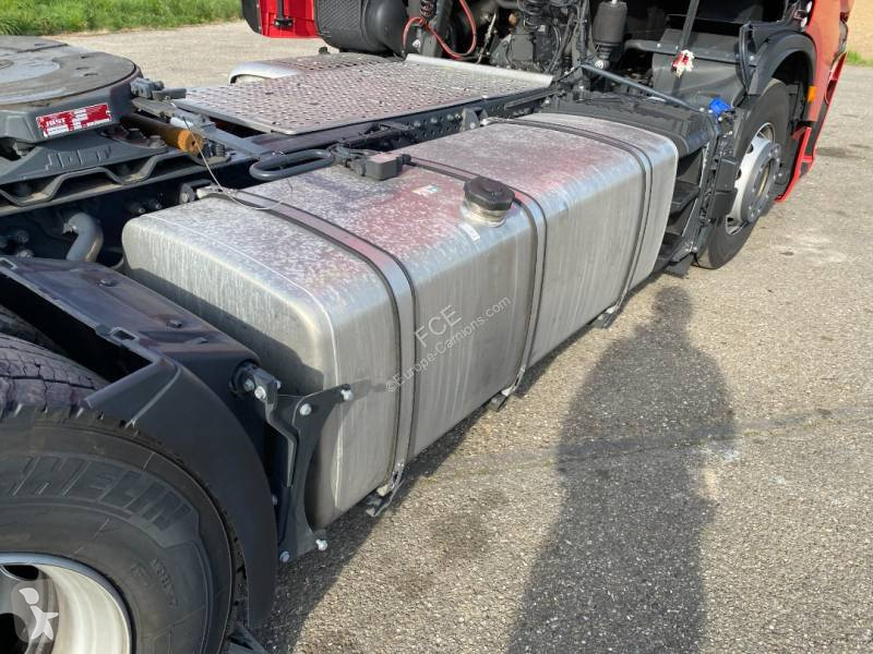 Iveco  tractor unit
