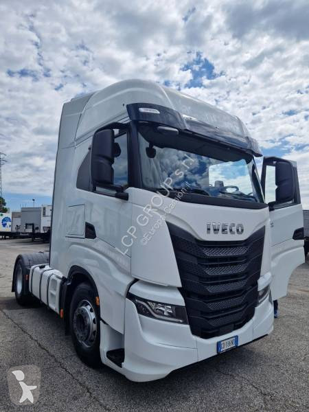 جرار Iveco